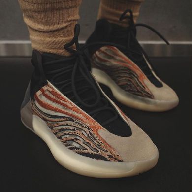 Кроссовки Adidas Yeezy QNTM Мужские Бежево-серый 44 (28 см) Код: GW5314 flaora